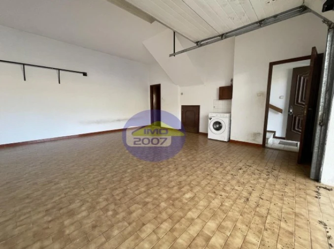 Moradia T3 para Venda em Arcozelo Foto 18