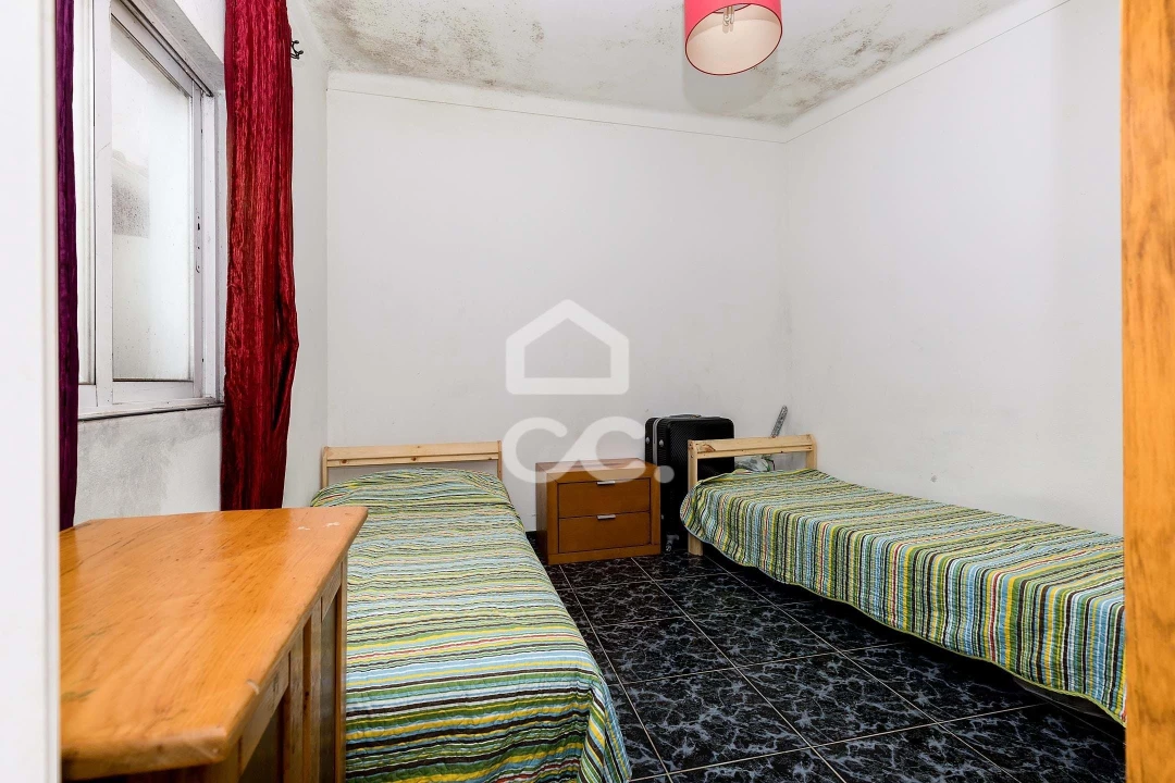 Moradia T5 para Venda em Torrão Foto 16