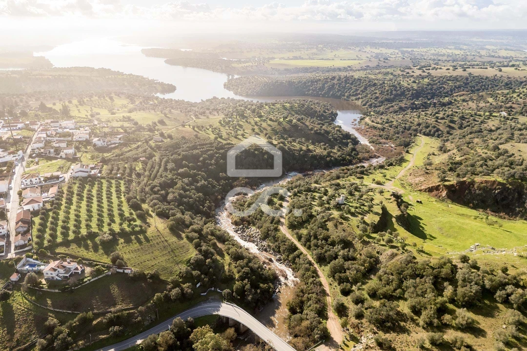 Moradia T5 para Venda em Torrão Foto 53