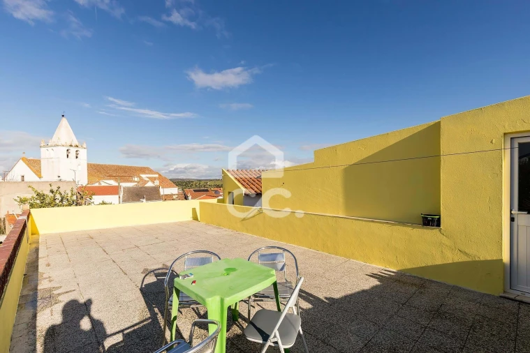 Moradia T5 para Venda em Torrão Foto 27