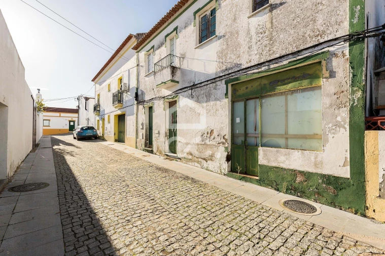 Moradia T5 para Venda em Torrão Foto 35