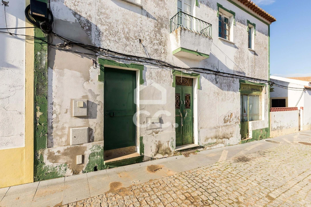 Moradia T5 para Venda em Torrão Foto 36