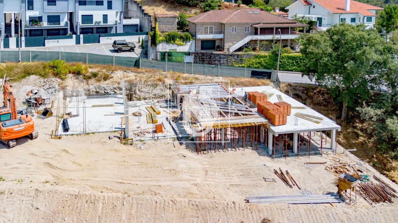 Moradia T3 para Venda em Amarante (São Gonçalo), Madalena, Cepelos e Gatão Foto 14