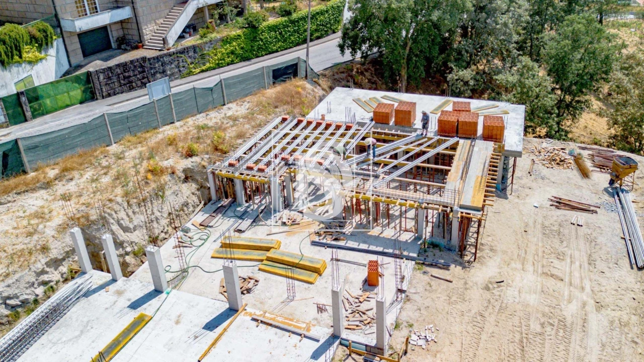 Moradia T3 para Venda em Amarante (São Gonçalo), Madalena, Cepelos e Gatão Foto 15