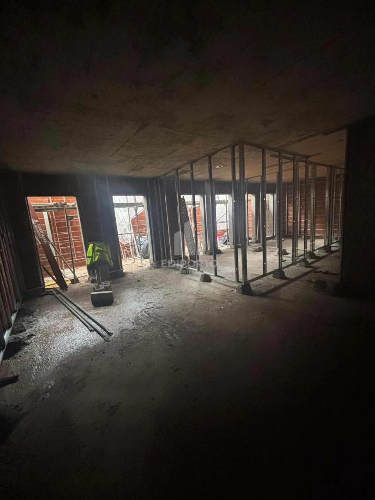 Apartamento T2 para Venda em Campanhã Foto 23