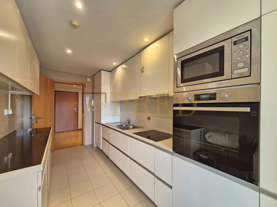 Apartamento T2 para Venda em Santa Marinha e São Pedro da Afurada Foto 8