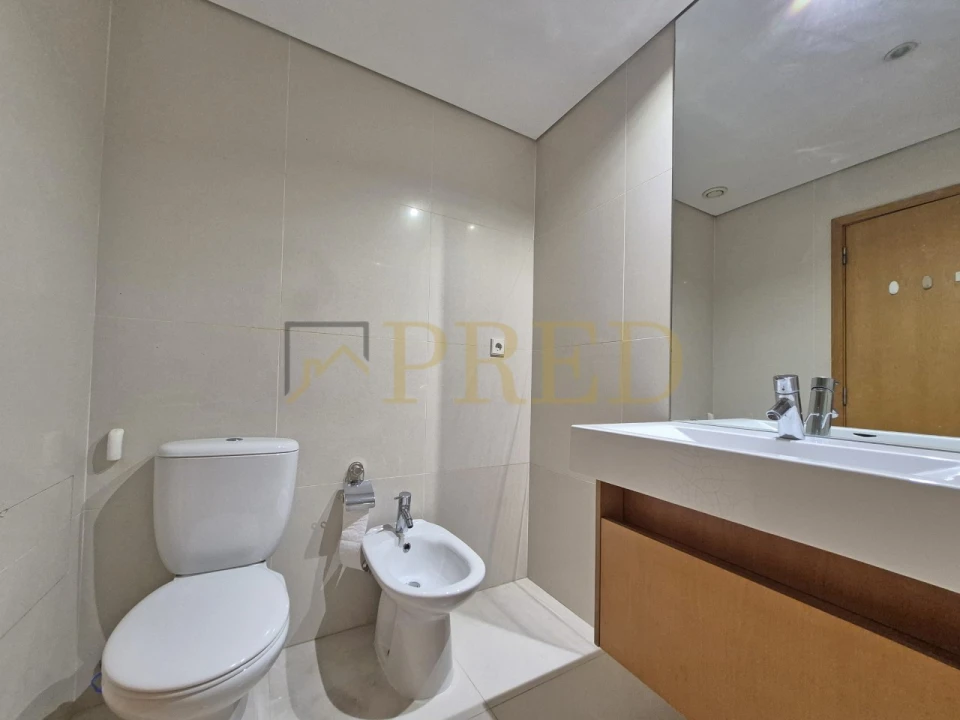 Apartamento T2 para Venda em Santa Marinha e São Pedro da Afurada Foto 16