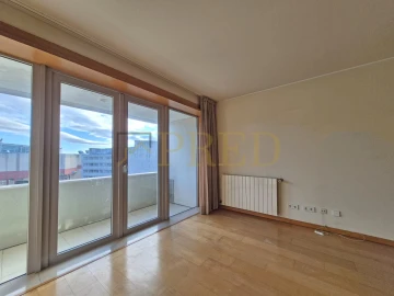 Apartamento T2 para Venda em Santa Marinha e São Pedro da Afurada