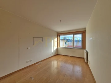 Apartamento T2 para Venda em Santa Marinha e São Pedro da Afurada
