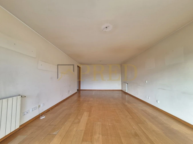 Apartamento T2 para Venda em Santa Marinha e São Pedro da Afurada Foto 3
