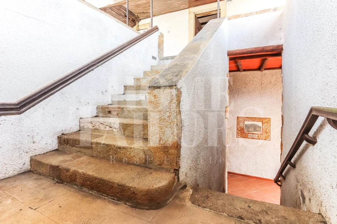 Prédio para Venda em Figueiró dos Vinhos e Bairradas Foto 36