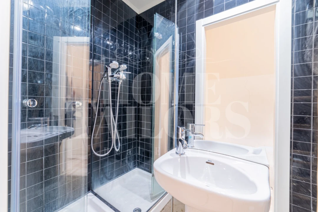 Apartamento T2 para Venda em São Vicente Foto 8