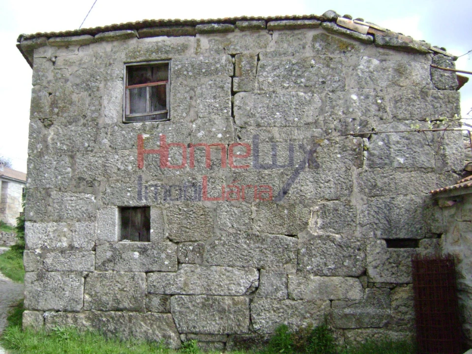 Moradia T7 para Venda em Telões Foto 3