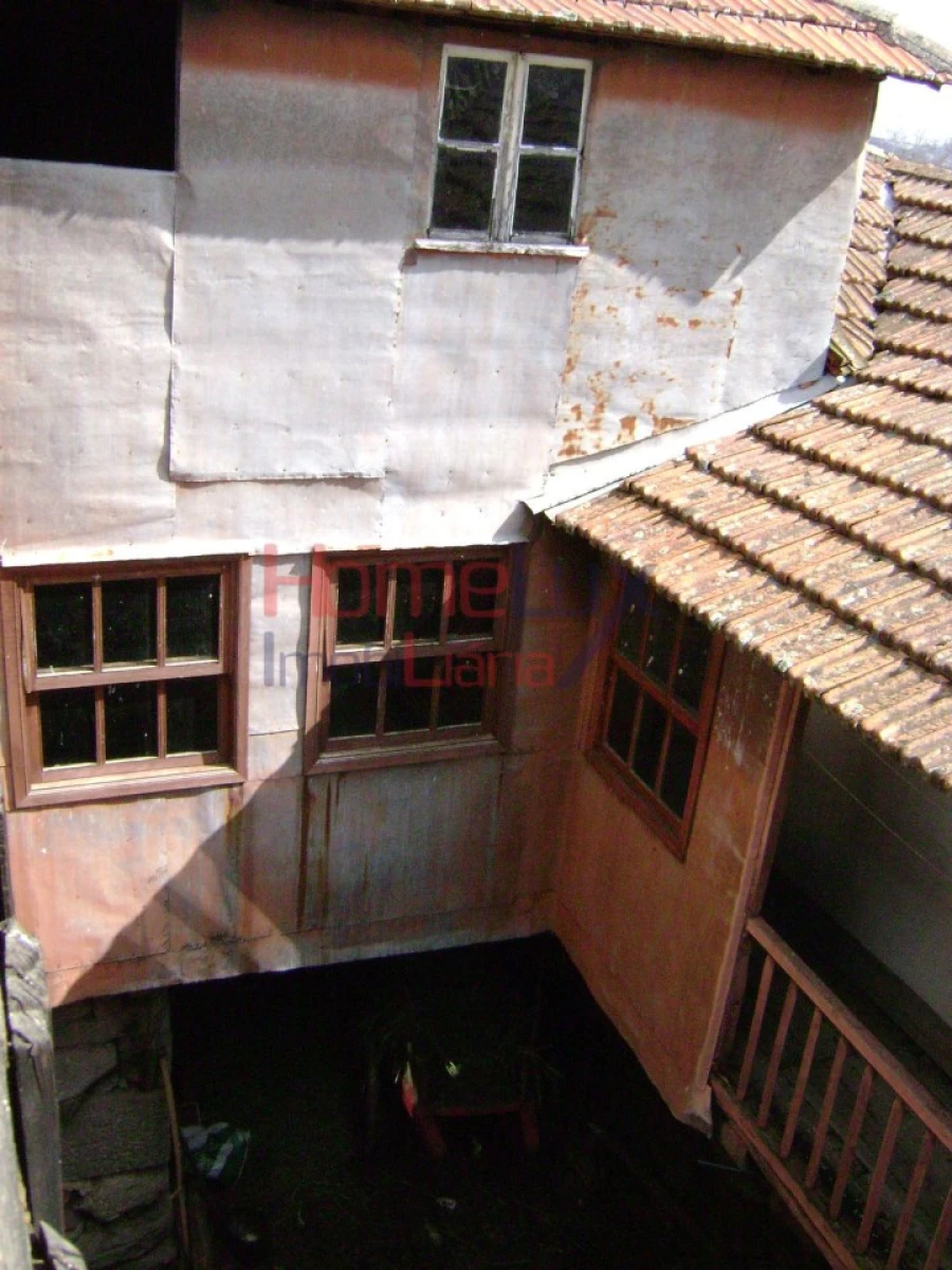 Moradia T7 para Venda em Telões Foto 7