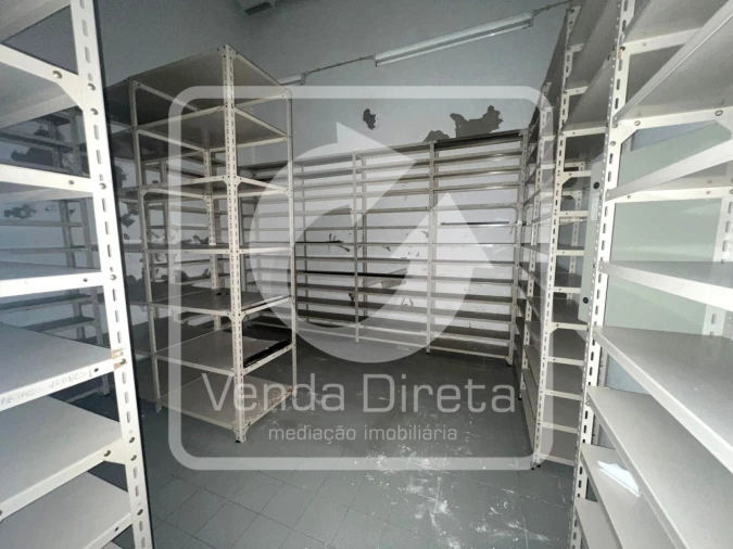 Loja para Venda em Marvila, Ribeira Santarém, São Salvador, São Nicolau Foto 21