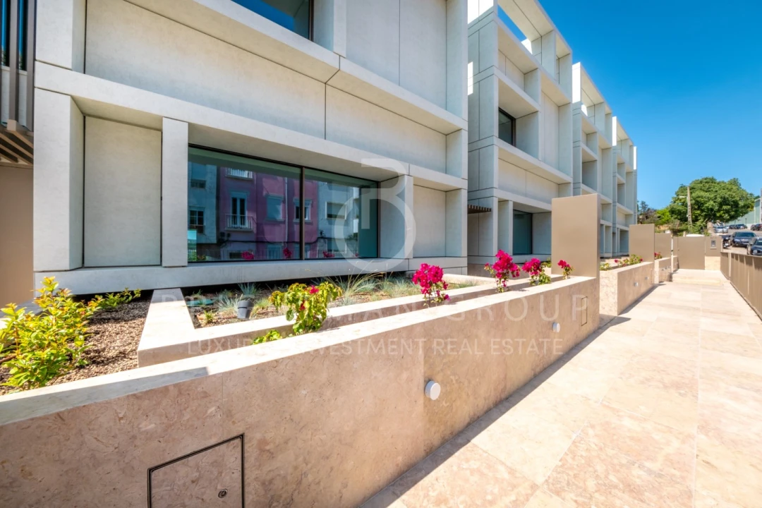 Moradia T4 para Venda em Alcantara Foto 6