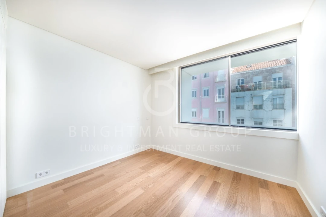 Moradia T4 para Venda em Alcantara Foto 35