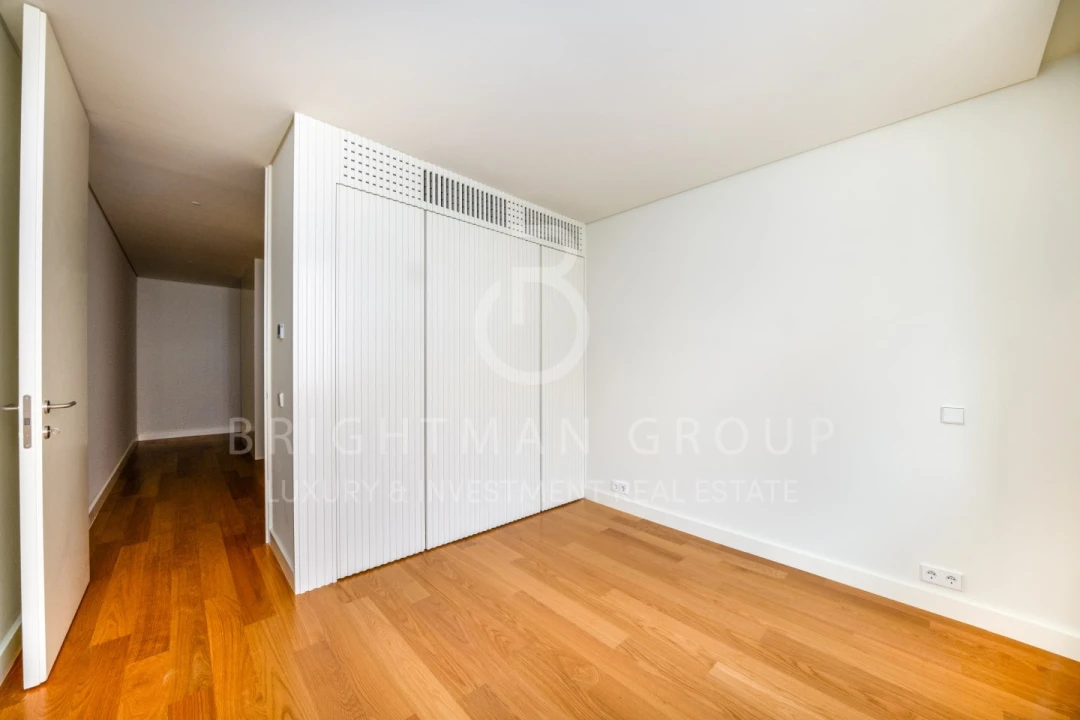 Moradia T4 para Venda em Alcantara Foto 36