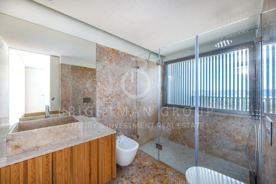 Moradia T4 para Venda em Alcantara Foto 41