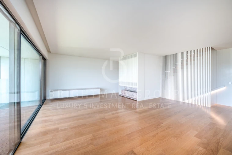 Moradia T4 para Venda em Alcantara Foto 12