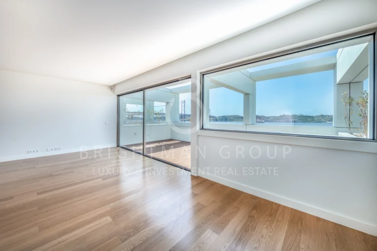 Moradia T4 para Venda em Alcantara Foto 39