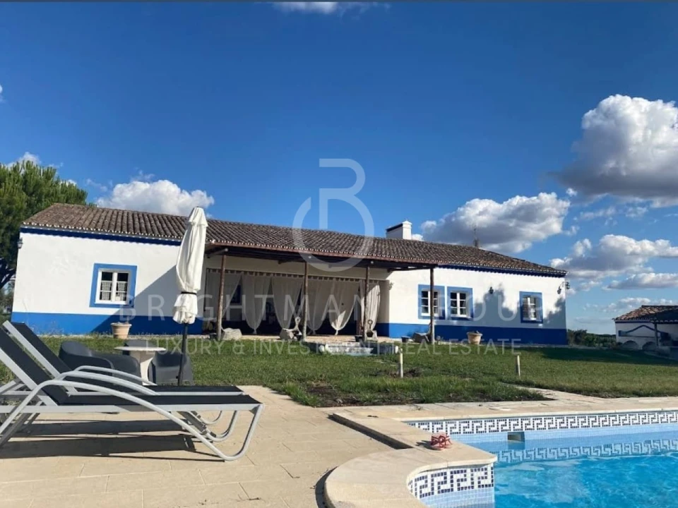 Moradia T5 para Venda em Casa Branca Foto 3