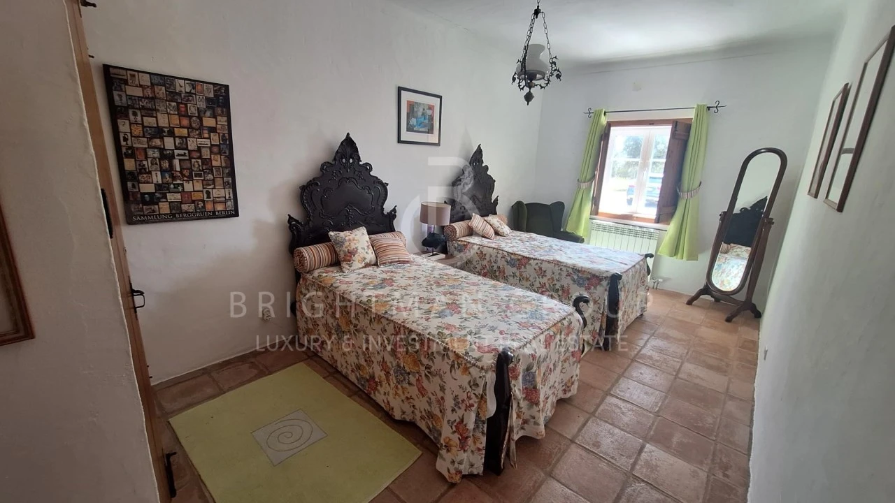 Moradia T5 para Venda em Casa Branca Foto 37