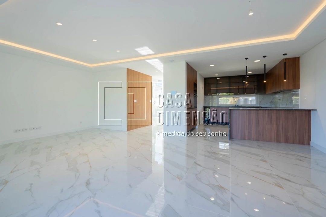 Moradia T3 para Venda em Caparica e Trafaria Foto 8