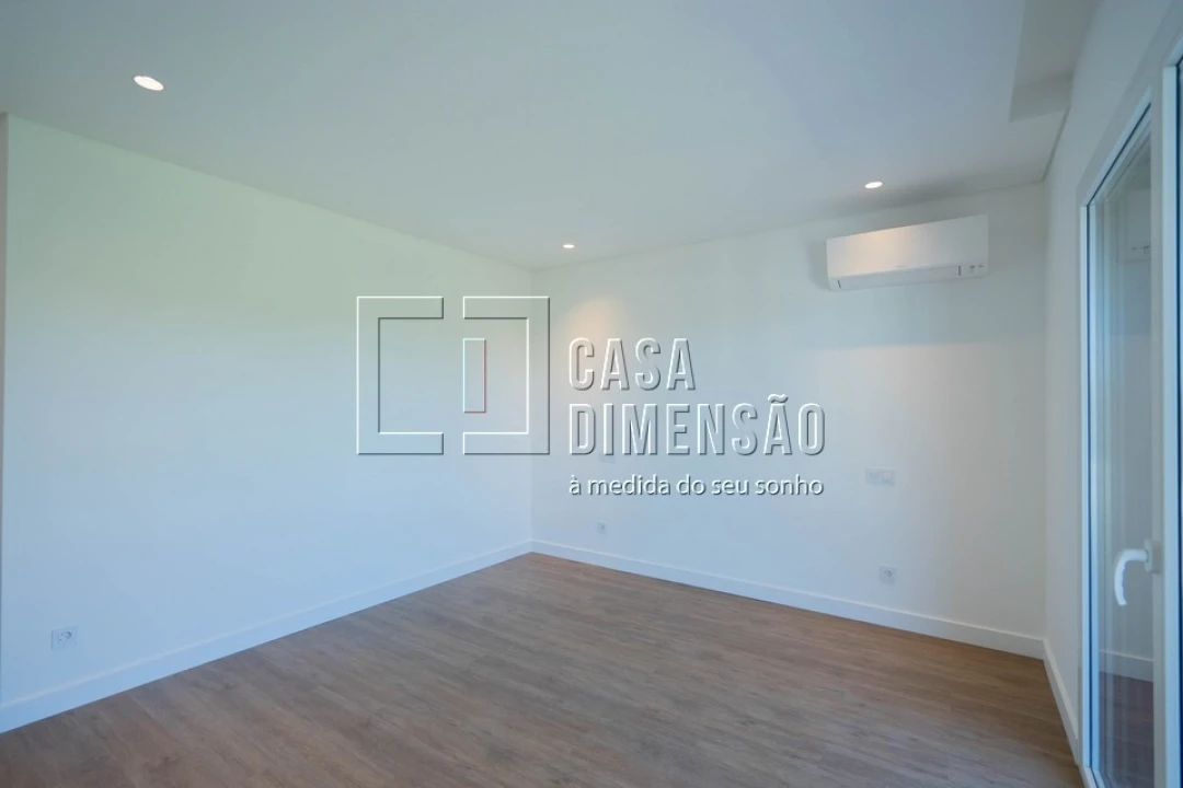 Moradia T3 para Venda em Caparica e Trafaria Foto 38