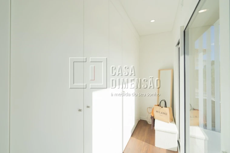 Moradia T4 para Venda em Laranjeiro e Feijó Foto 60