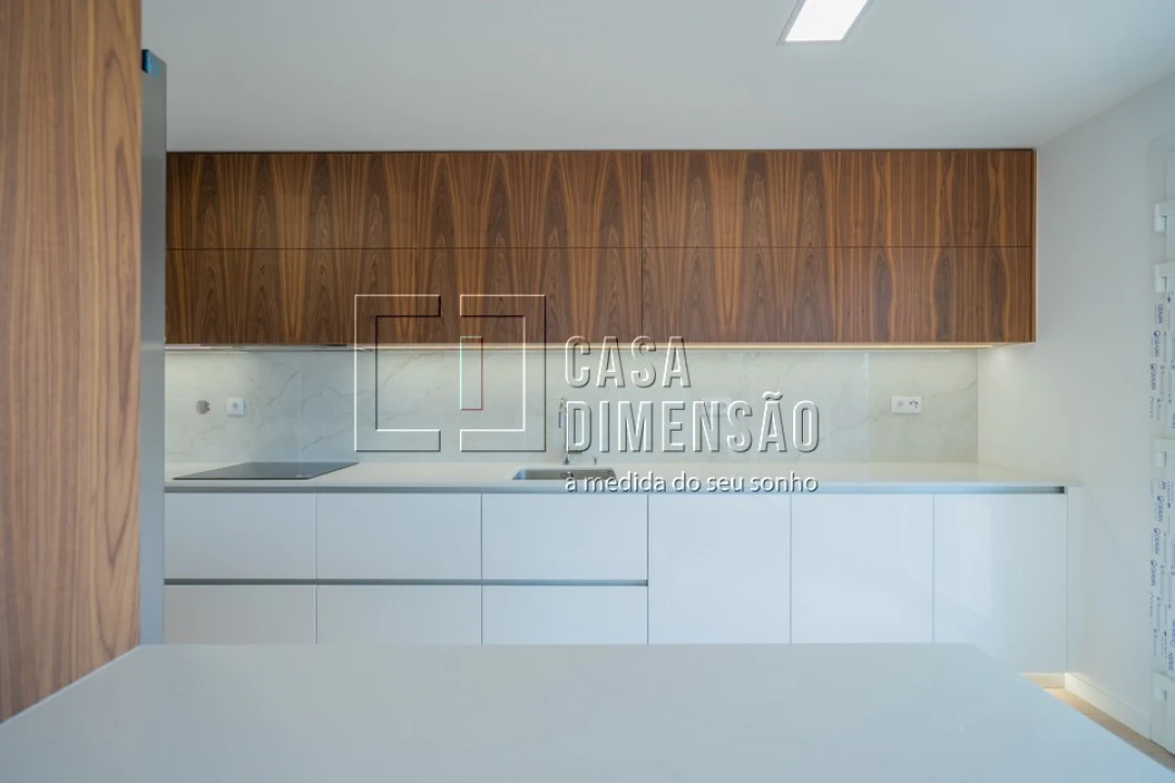 Moradia T4 para Venda em Alcabideche Foto 28