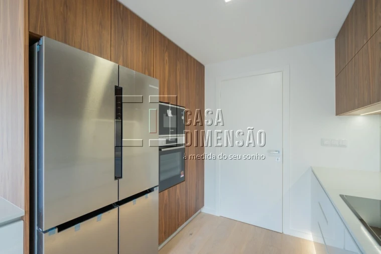 Moradia T4 para Venda em Alcabideche Foto 16