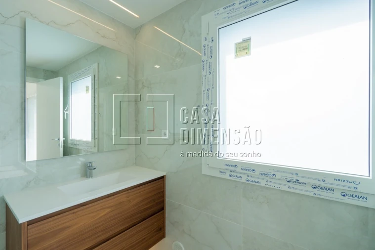 Moradia T4 para Venda em Alcabideche Foto 56