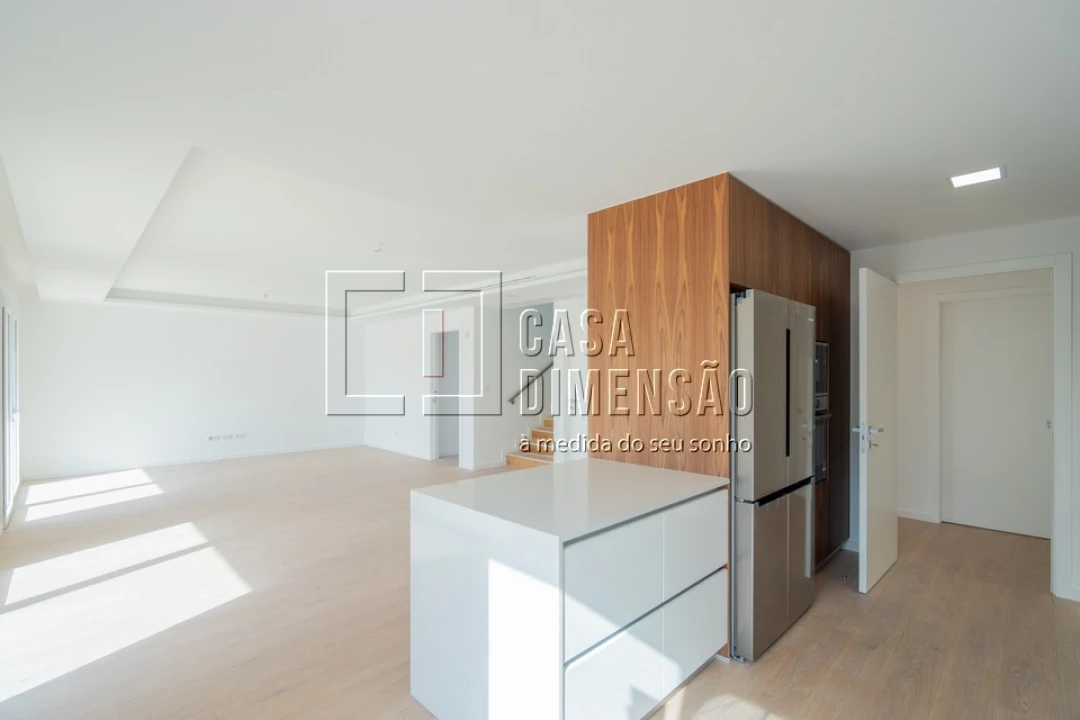 Moradia T4 para Venda em Alcabideche Foto 22