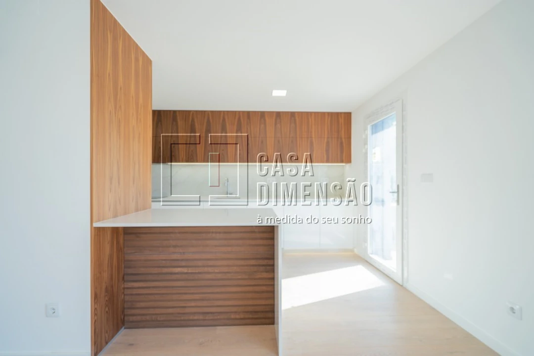 Moradia T4 para Venda em Alcabideche Foto 26