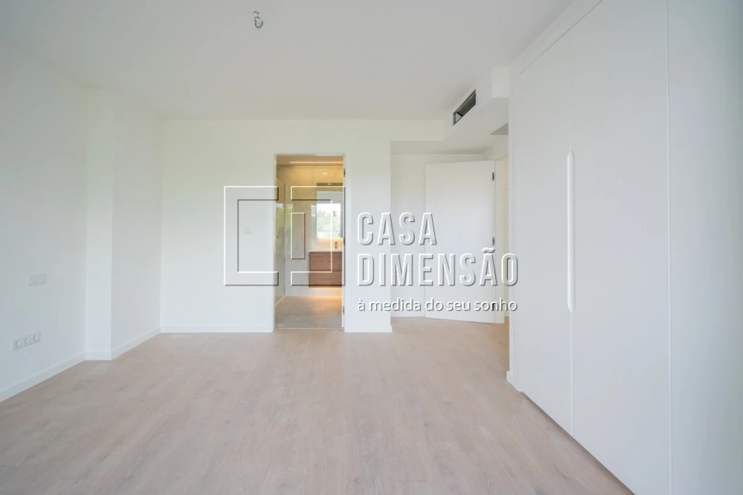 Moradia T4 para Venda em Alcabideche Foto 61