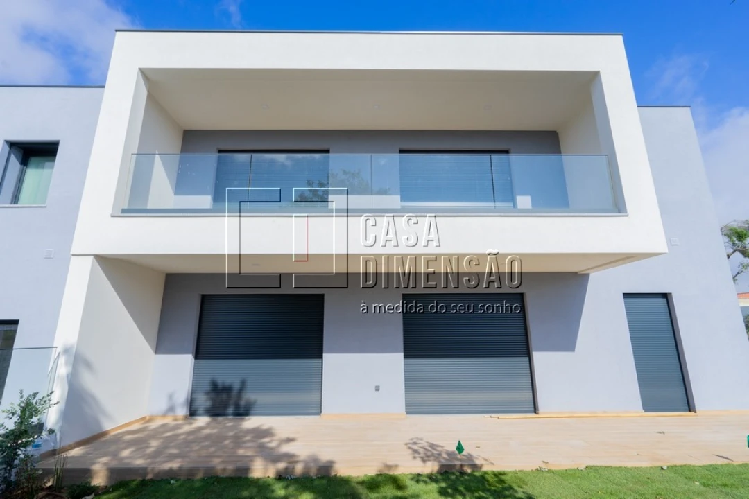 Moradia T4 para Venda em Alcabideche Foto 67