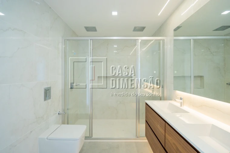 Moradia T4 para Venda em Alcabideche Foto 45