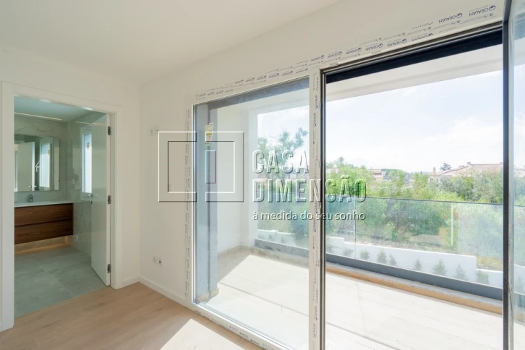 Moradia T4 para Venda em Alcabideche Foto 53