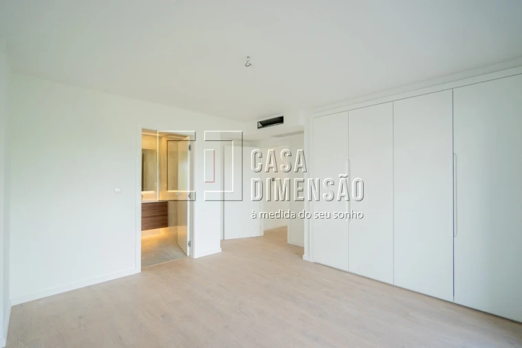 Moradia T4 para Venda em Alcabideche Foto 62