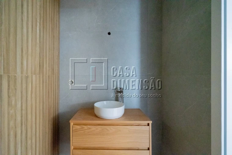 Apartamento T4 para Venda em Carnaxide e Queijas Foto 15