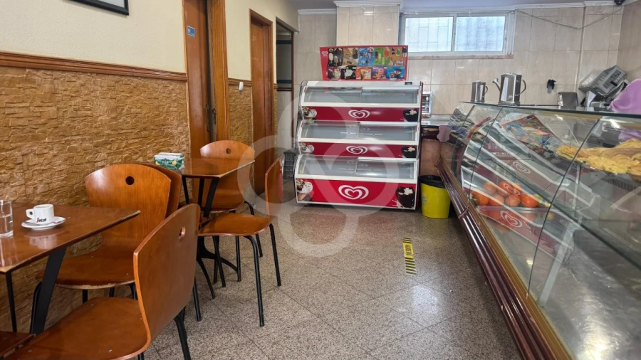 Negócio para Arrendamento em Mina de Água Foto 8