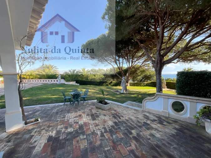 Moradia T4 para Venda em Albufeira e Olhos de Água Foto 6