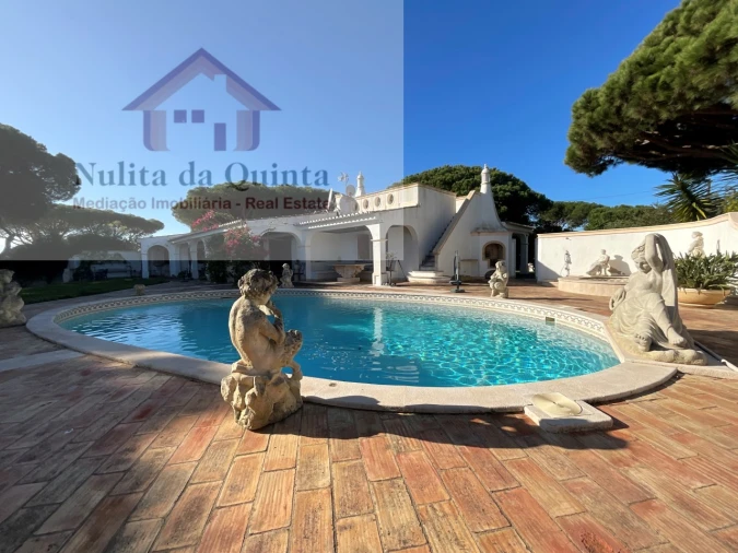 Moradia T4 para Venda em Albufeira e Olhos de Água Foto 4