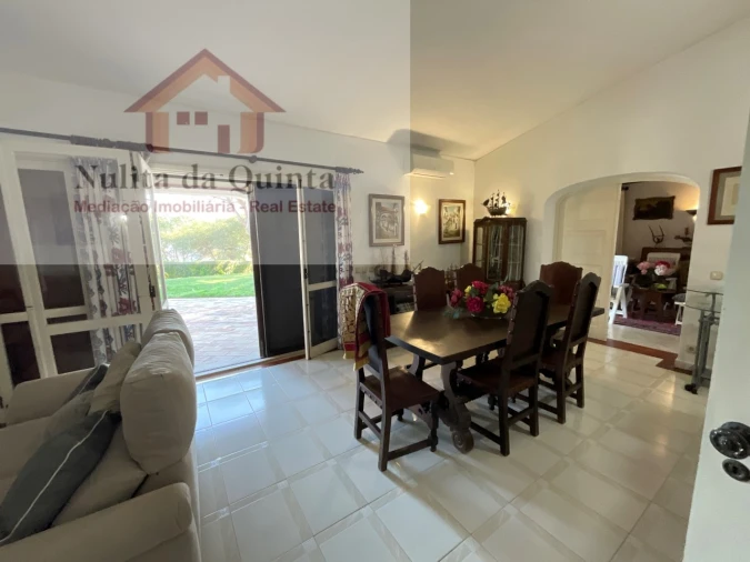 Moradia T4 para Venda em Albufeira e Olhos de Água Foto 31