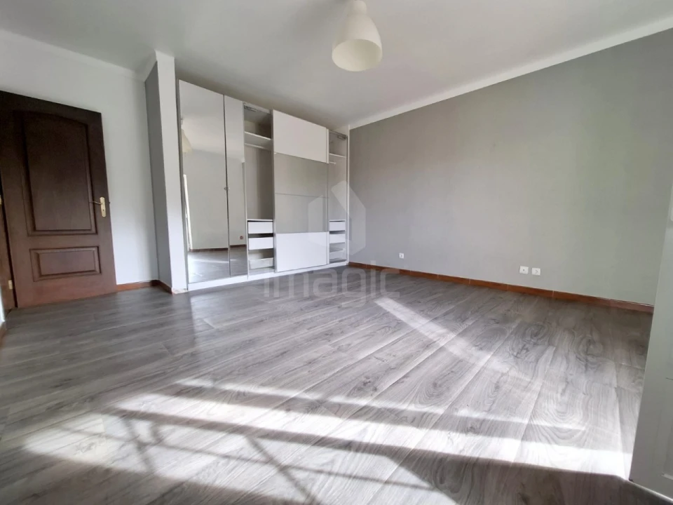 Moradia T4 para Venda em Ramalhal Foto 23