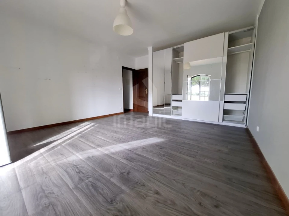 Moradia T4 para Venda em Ramalhal Foto 24