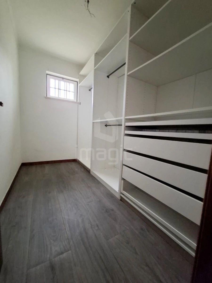 Moradia T4 para Venda em Ramalhal Foto 21