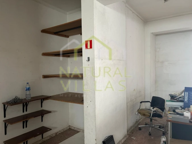 Loja para Arrendamento em Loule (São Clemente) Foto 5