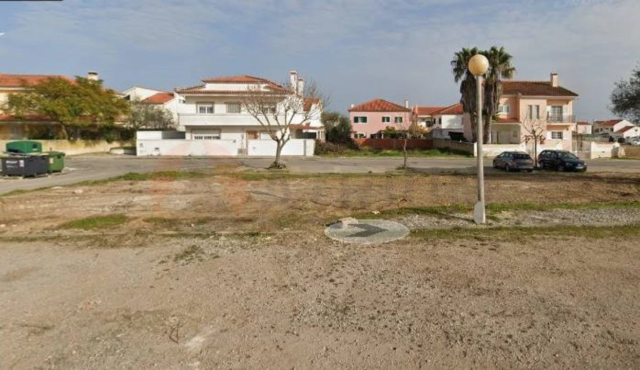 Terreno para Venda em Palmela Foto 2